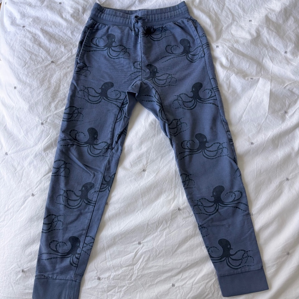 TEA COLLECTION GOOD SPORT JOGGERS OCTOPUS ON THE GO IN BLUE SIZE 12